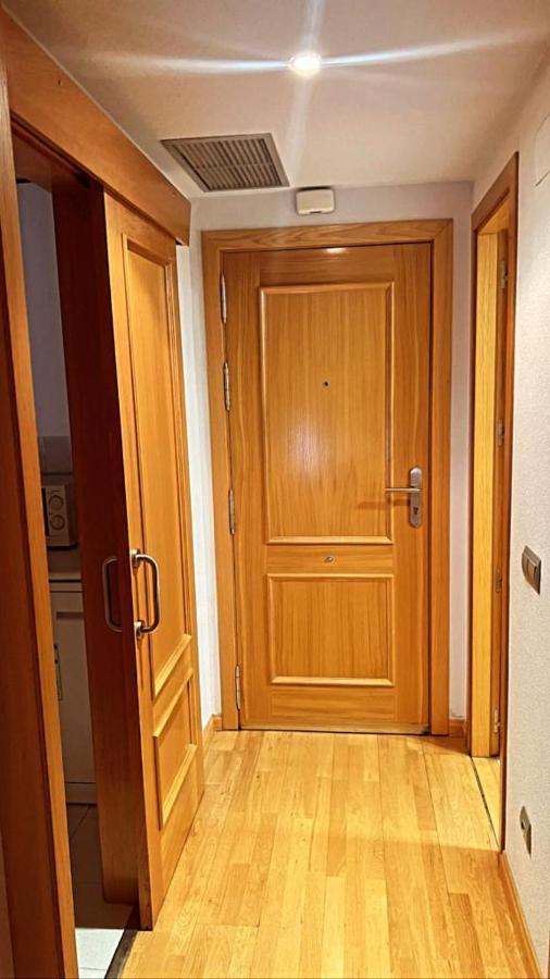 Suites Madrid Belfast 13 Ifema Airport Εξωτερικό φωτογραφία
